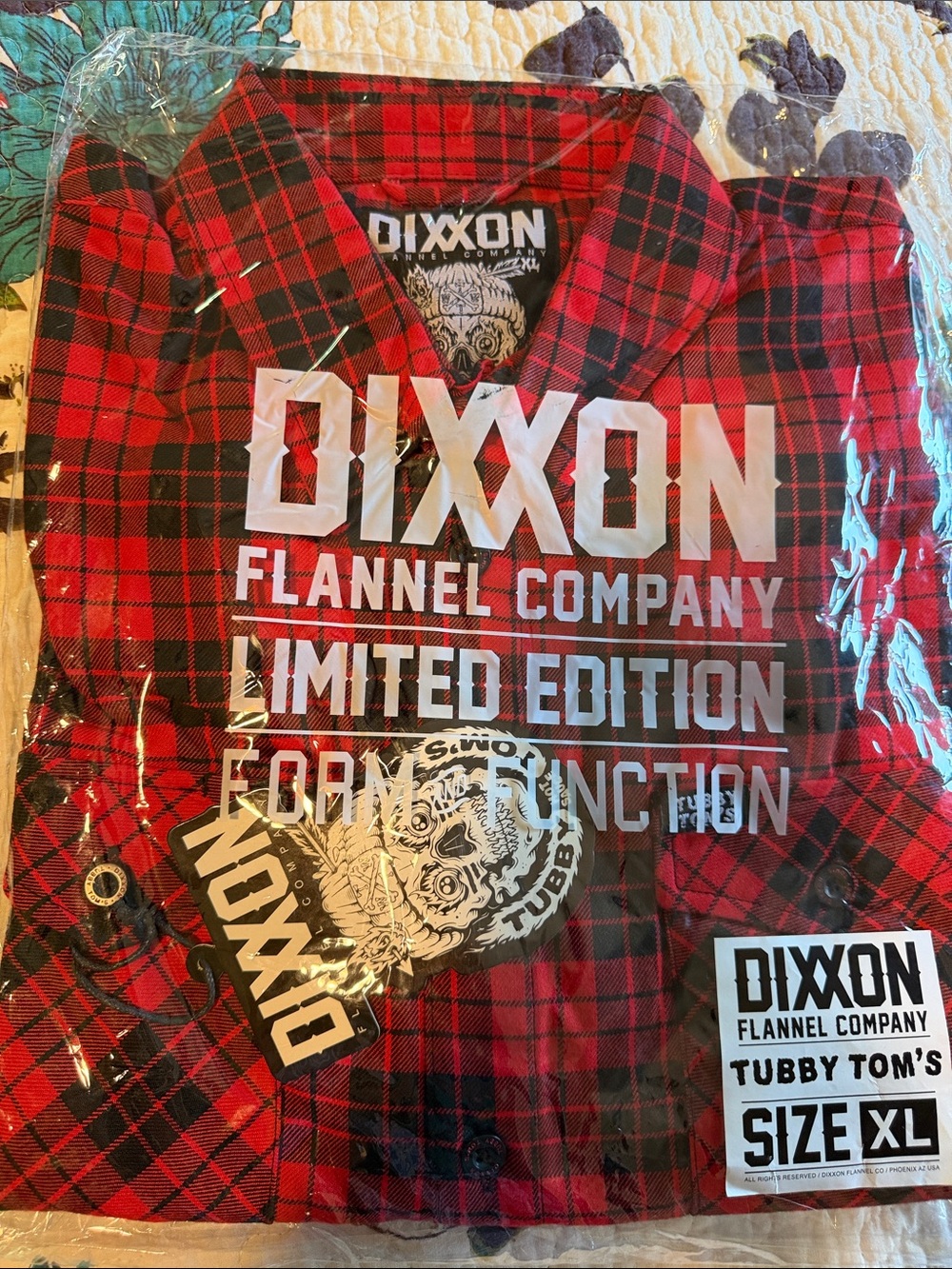 Dixxon Men's Red Plaid Flannel Shirt - XL - Picture 1 of 1